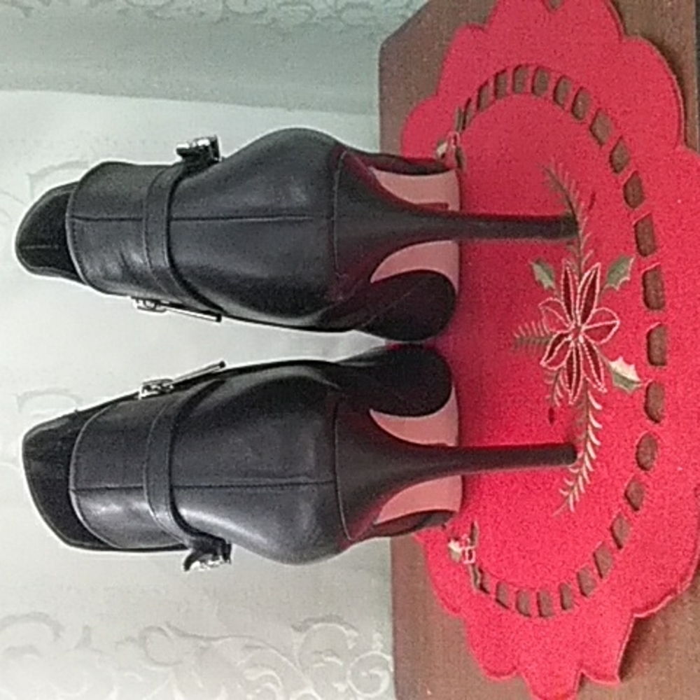 Sam Edelman ankle boot - Picture 3 of 3